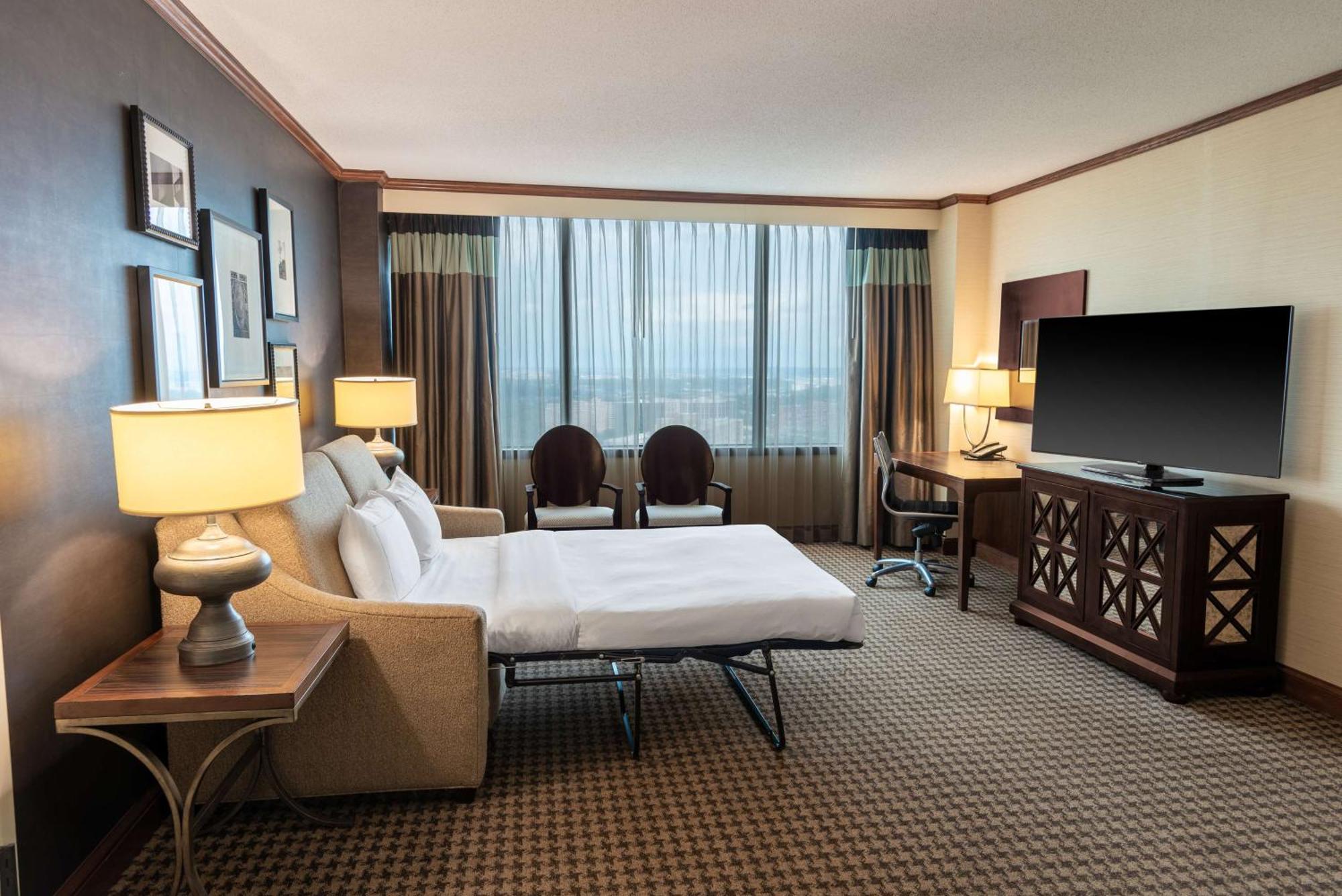 Hilton Alexandria Mark Center Екстер'єр фото