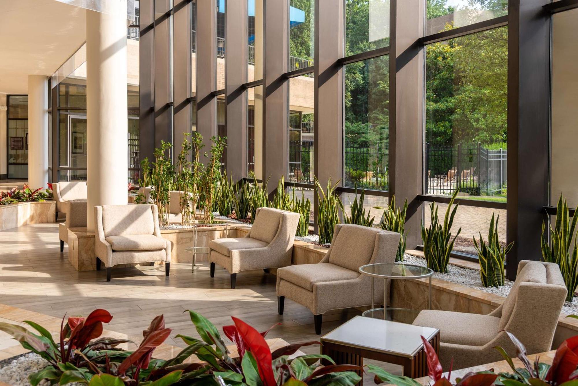 Hilton Alexandria Mark Center Екстер'єр фото