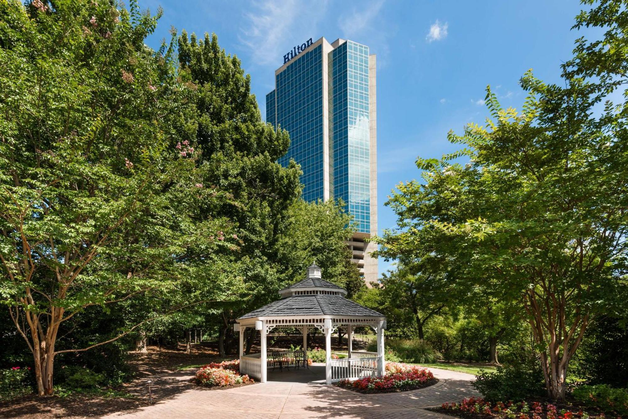 Hilton Alexandria Mark Center Екстер'єр фото