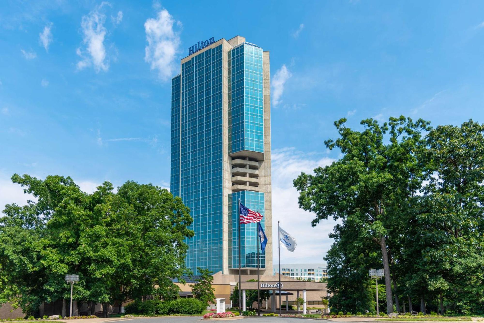 Hilton Alexandria Mark Center Екстер'єр фото